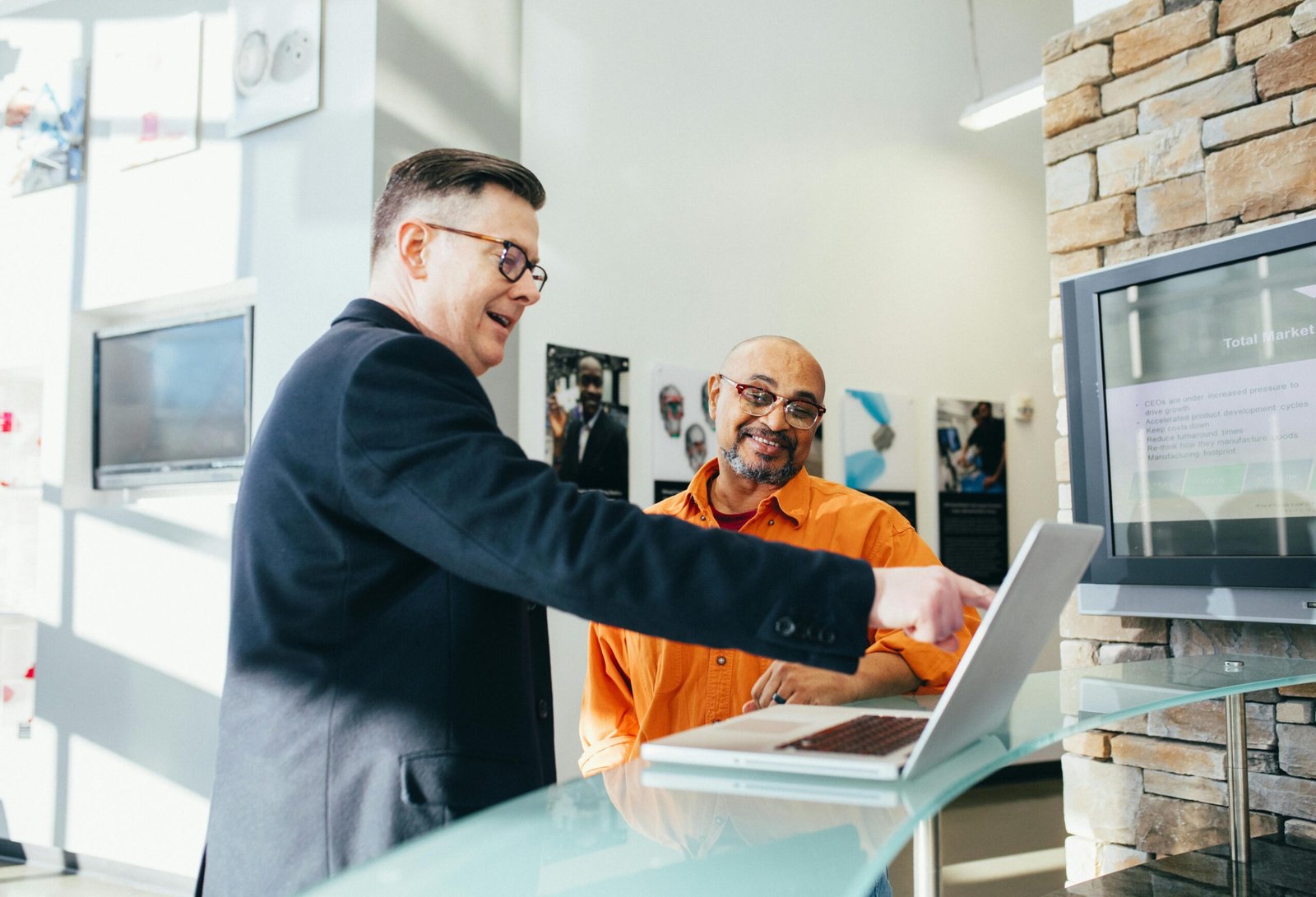 Qu&rsquo;est-ce que l&rsquo;inbound marketing : définition, stratégies et avantages pour votre entreprise